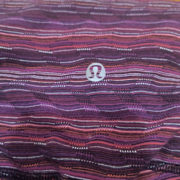 Pink Striped Lululemon Cropped Leggings - Picture 4 of 4